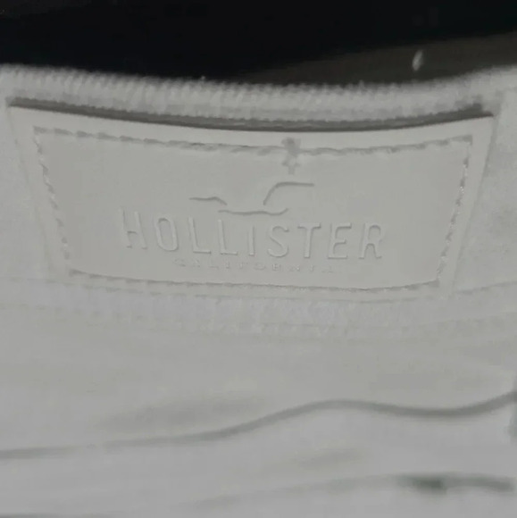 Hollister Ultra High-Rise Denim Shorts - Size 26 white - Picture 10 of 15